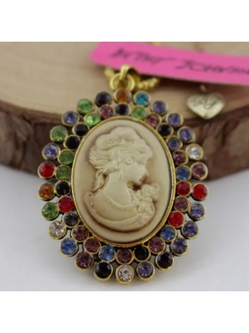 BETSEY JOHNSON GODESS STATUE RHINESTONE NECKLACE